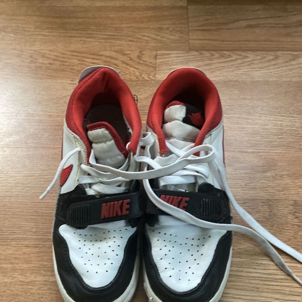 Nike Air Jordan Legacy 312 Low white gym red CD9054-160 Youth Size 4.5